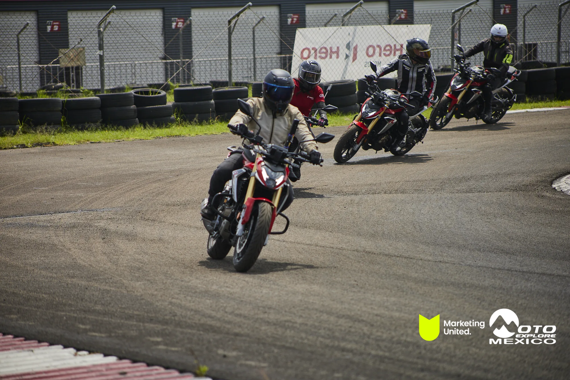 HUNK TRACKDAY 300